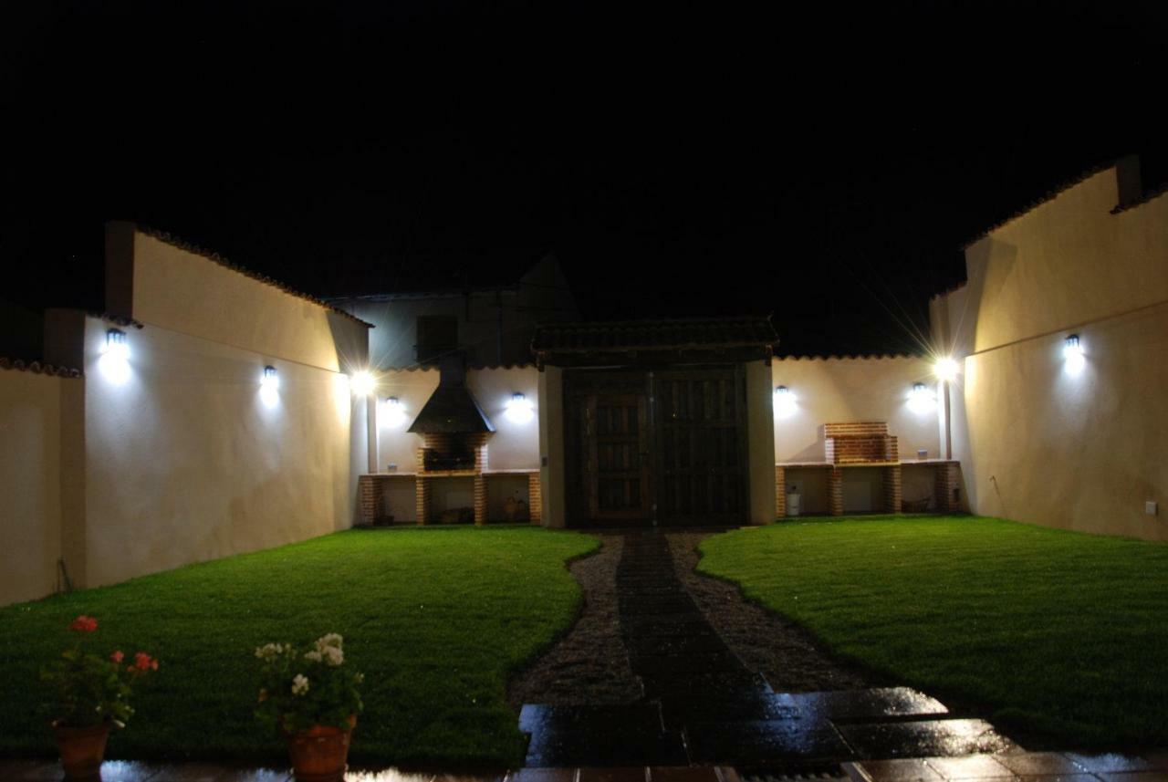 Гостевой дом Tradicion Rural Sl Ньева Экстерьер фото
